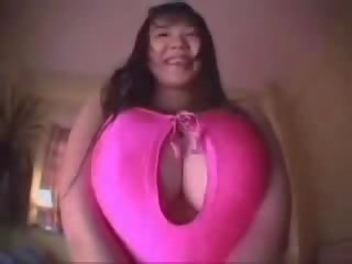 Busty phương đông á châu bé sự cám dỗ